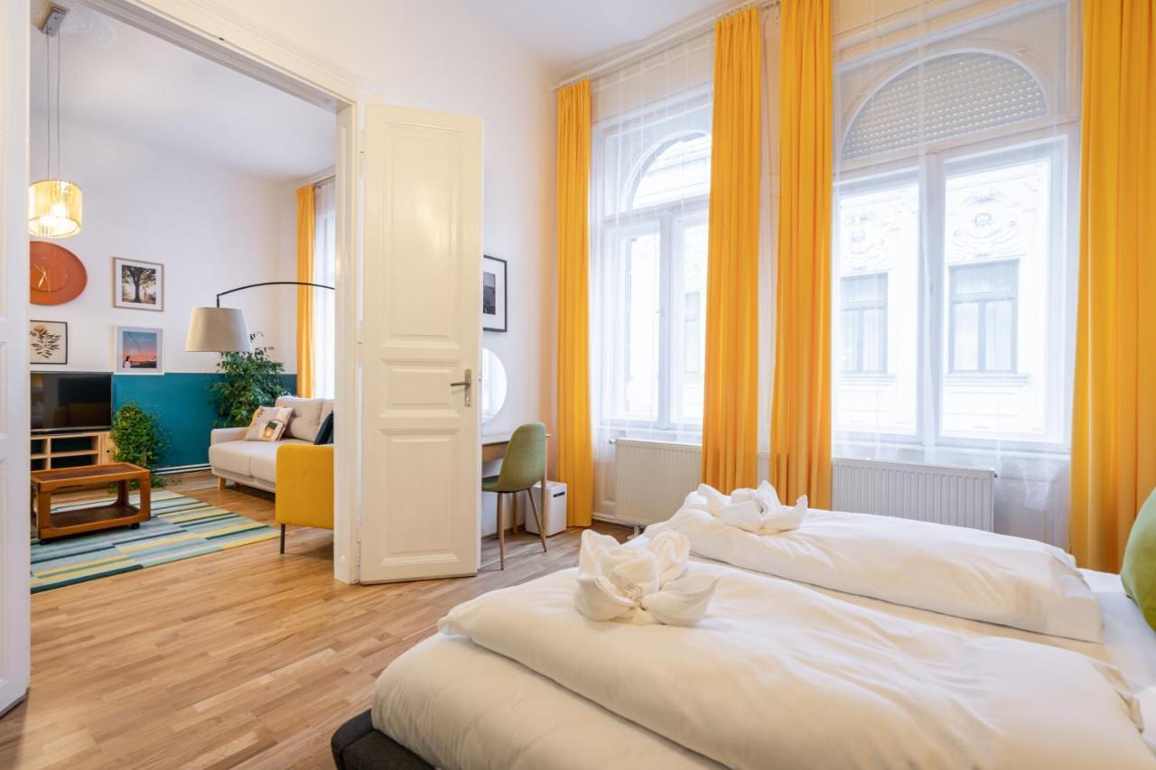 Live Star Apartment Βουδαπέστη Εξωτερικό φωτογραφία